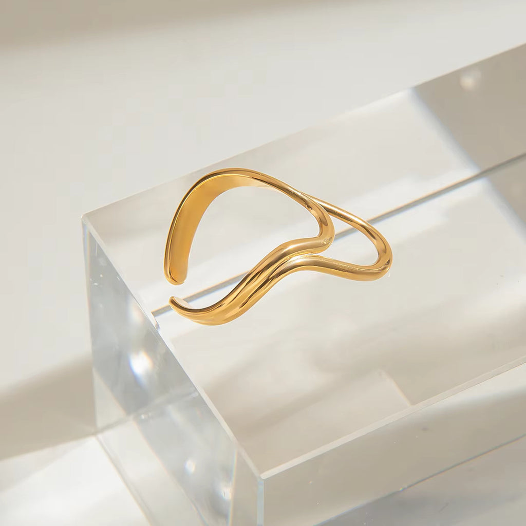 Mel Adjustable Ring