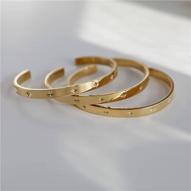 Supernova Open Cuff
