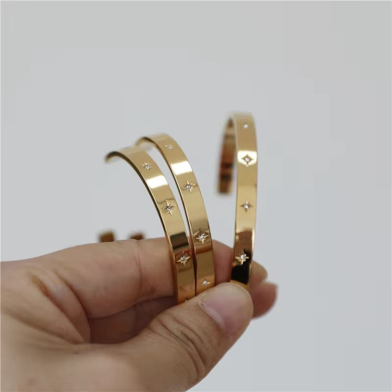 Supernova Open Cuff