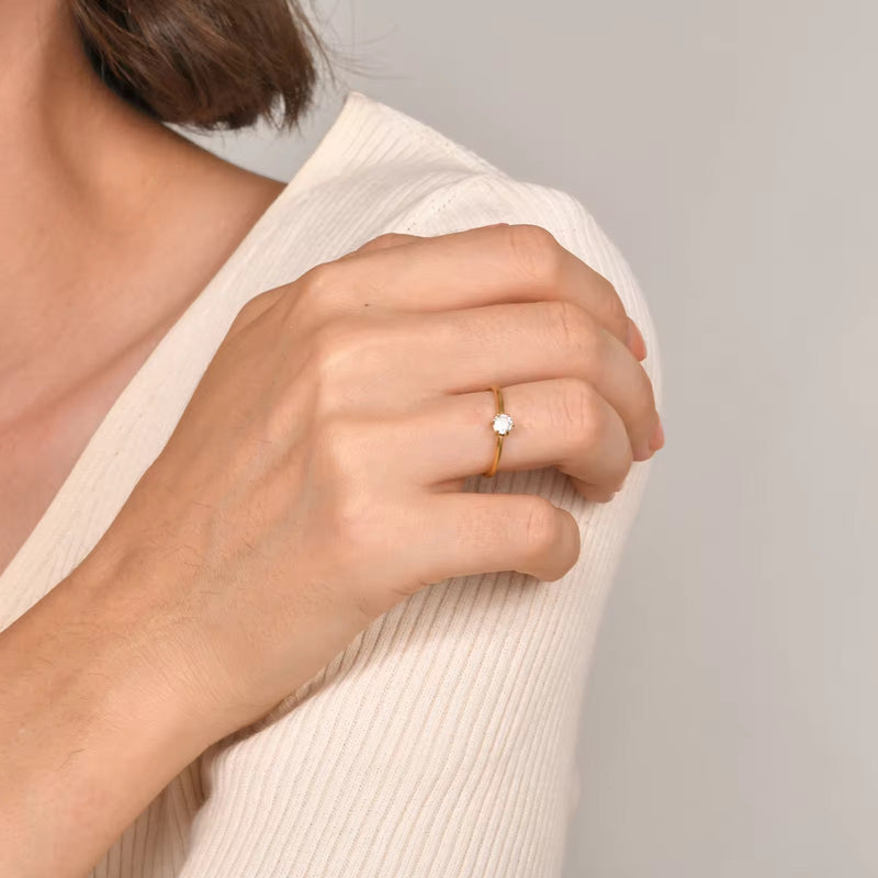 Solitaire Adjustable Ring
