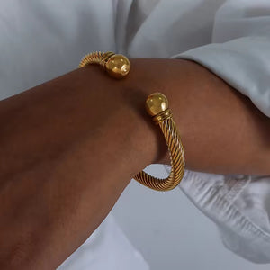 Fiya Open Cuff