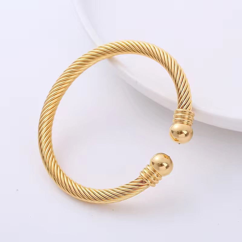 Fiya Open Cuff