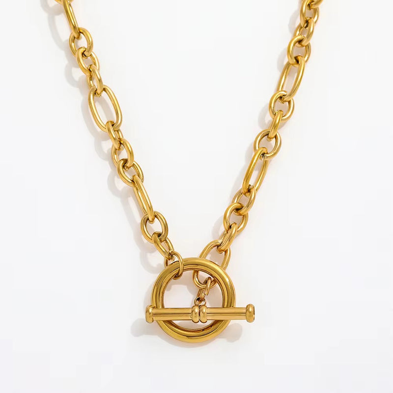 Vera Chain Necklace