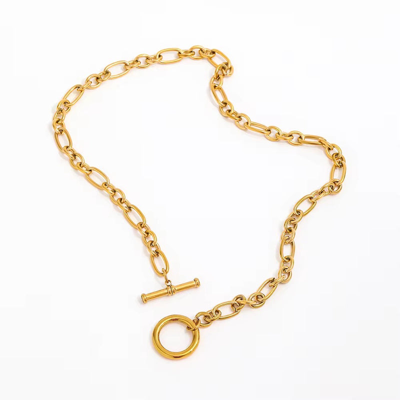 Vera Chain Necklace