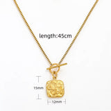 Cleo Pendant Necklace