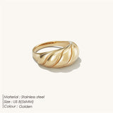 Croissant Ring