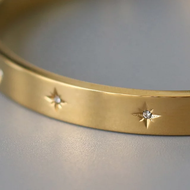 Supernova Open Cuff