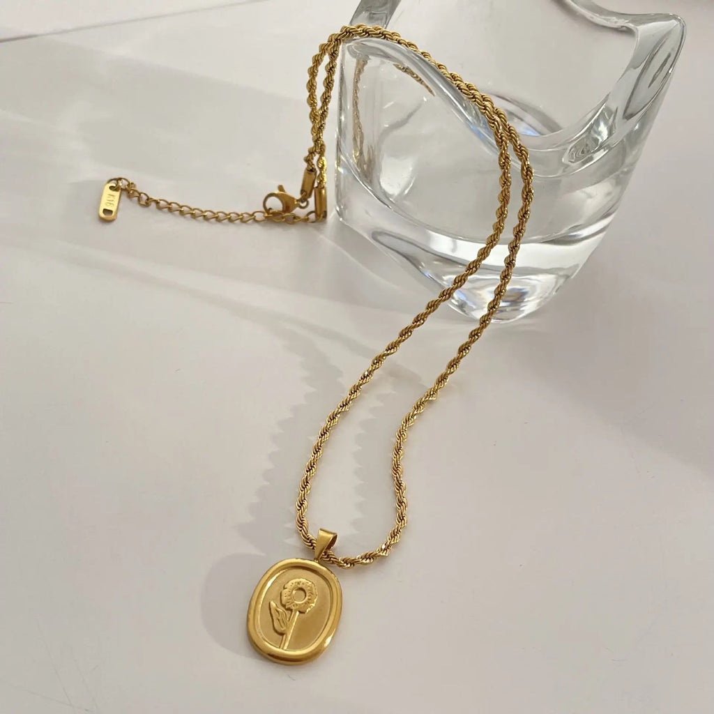 Florence Necklace