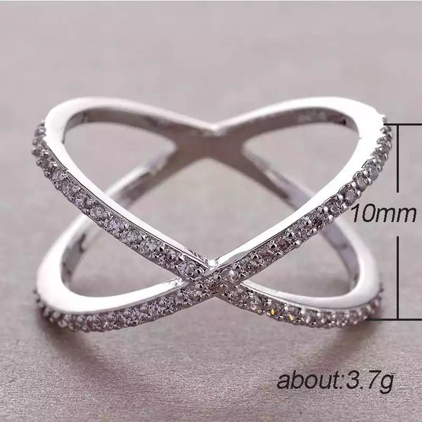 SIJI JEWELLERY Round Criss Cross Ring, Weight: 4.11, Size: 14 at Rs  40651/piece in Mumbai